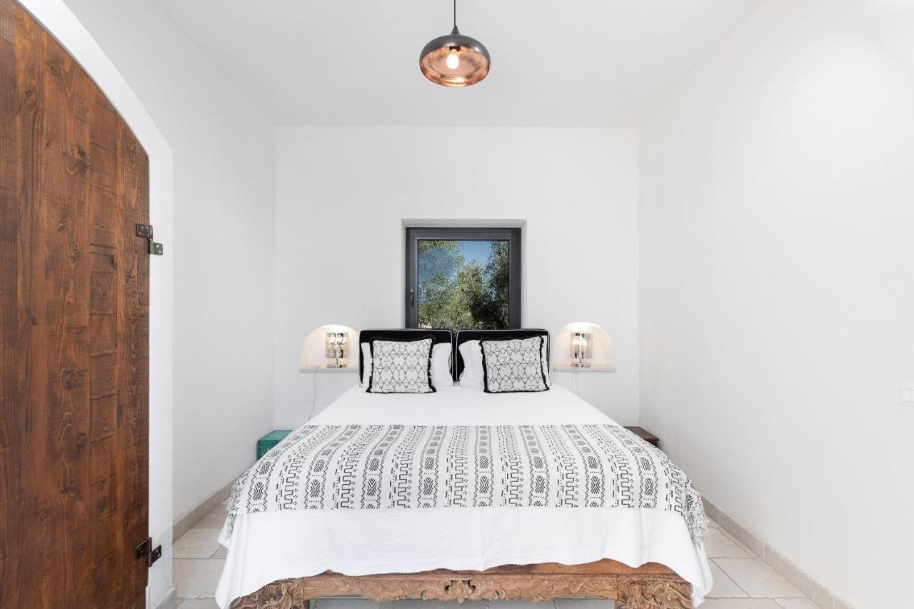 Cisternino Villa In Olive Groove エクステリア 写真